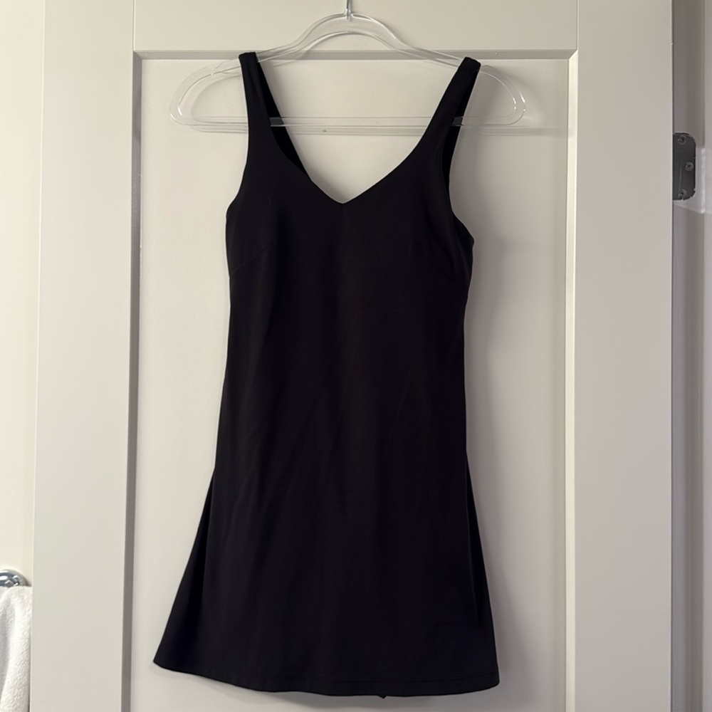 Lululemon black align dress size 6